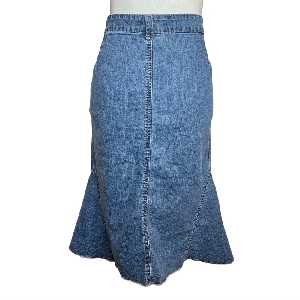 LANE BRYANT Denim Raw Hem Flare Skirt Sz 24W